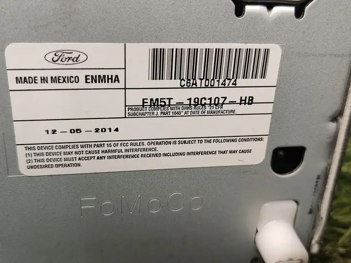 Ford Focus (2011 - 2015) FM5T19C107HB Магнитола / мультимедийная система — фото 2