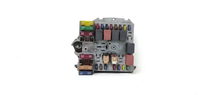 Fiat Stilo (2001 - 2010)  46796538 Блок предохранителей
