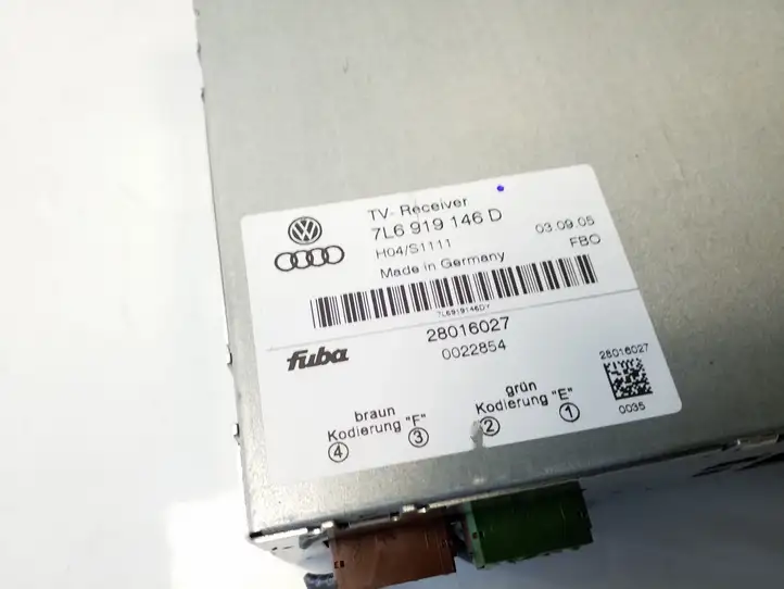 Volkswagen Touareg I (2002 - 2010)  7L6919146D Радио/ проигрыватель CD/DVD / навигация