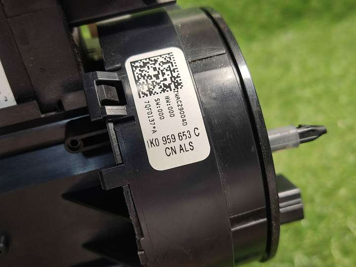 Skoda Octavia Mk2 (1Z) (2004 - 2013)  1K0959653C Комплект ручек