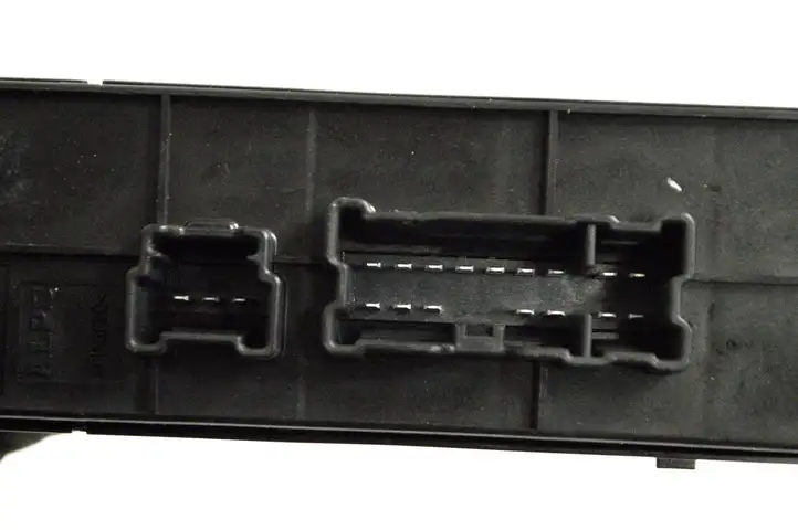 Nissan Juke I F15 (2010 - 2018) 254011KK5E Блок кнопок стеклоподъемников — фото 4