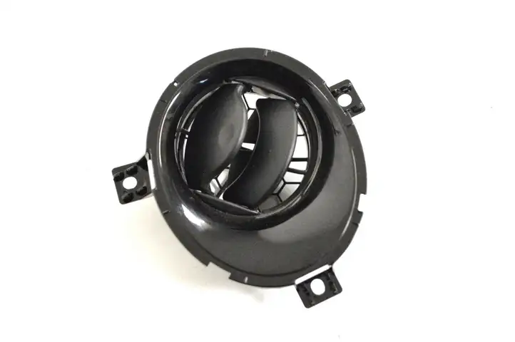 Nissan Juke I F15 (2010 - 2018) 687603YV0A Воздушная решетка панели — фото 1