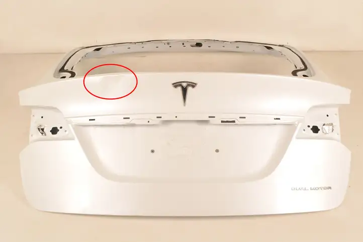 Tesla Model X (2015 - 2021) 100971002H Крышка багажника — фото 5