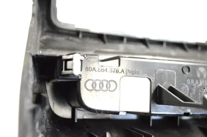Audi Q5 SQ5 (2017 - ) 80A864376A Другая деталь консоли (туннеля) — фото 5