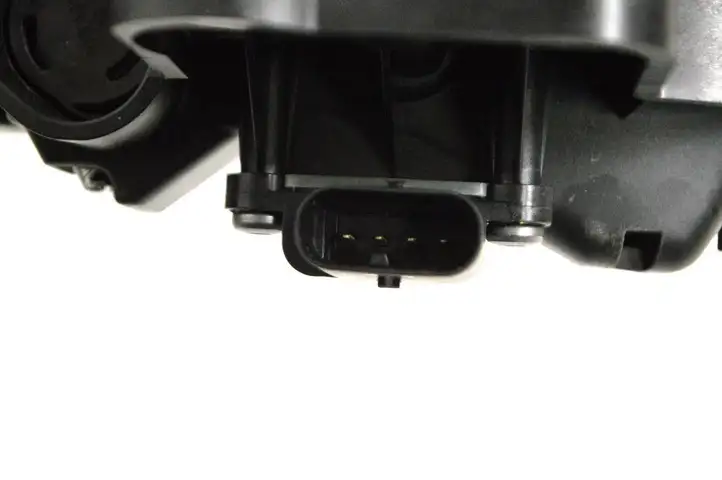 Tesla Model 3 (2017 - 2023) 108183100H Наружная ручка двери — фото 5