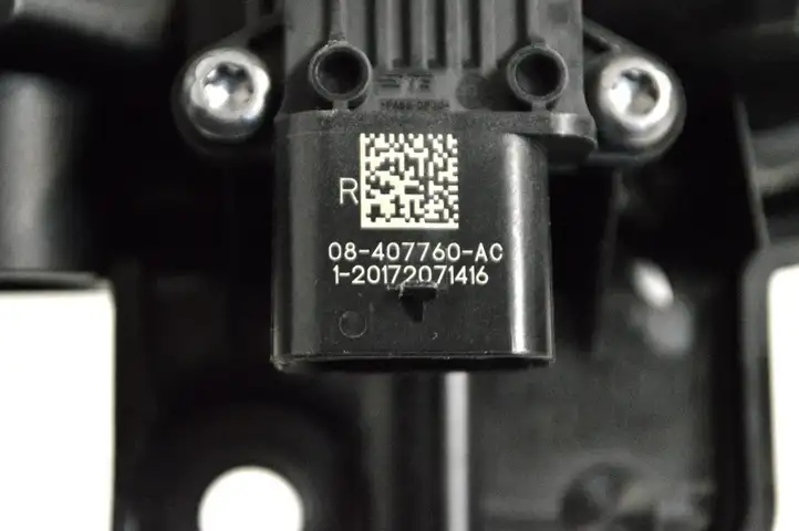 Tesla Model 3 (2017 - 2023) 108183200J Наружная ручка двери — фото 5