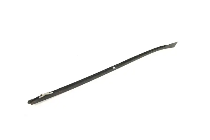 Opel Astra J (2012 - 2015) 13308941 Накладка стоек лобового стекла — фото 4