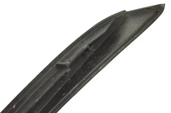 Opel Astra J (2012 - 2015) 13308941 Накладка стоек лобового стекла — фото 6