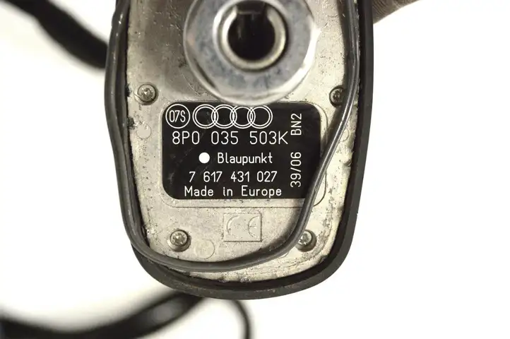 Audi A3/S3 8P (2004 - 2008) 8P0035503K GPS антенна — фото 5