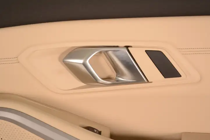 BMW 3 G20 G21 (2019 - ) Обшивка передней двери — фото 3
