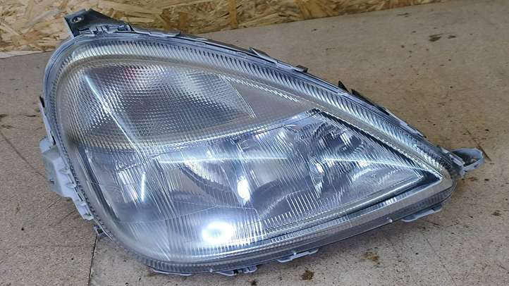 Mercedes-Benz A W168 (1997 - 2004)  A1688200261 Передняя фара