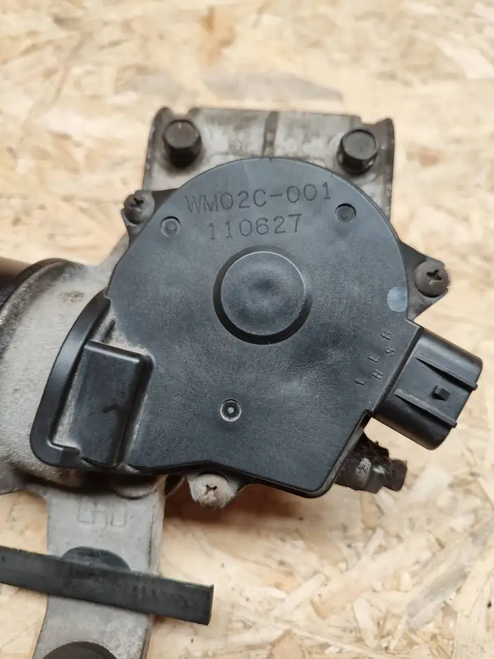 Subaru Outback (2009 - 2014) WM02C001 Двигатель стеклоочистителей — фото 2