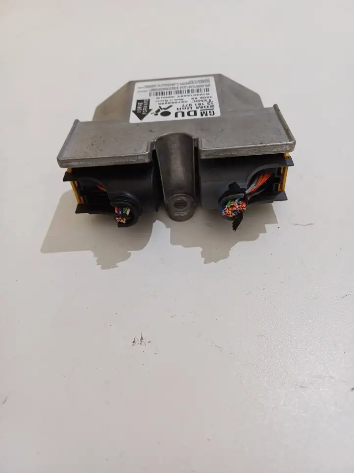 Opel Astra H (2004 - 2009) 13181977 Блок управления SRS — фото 1