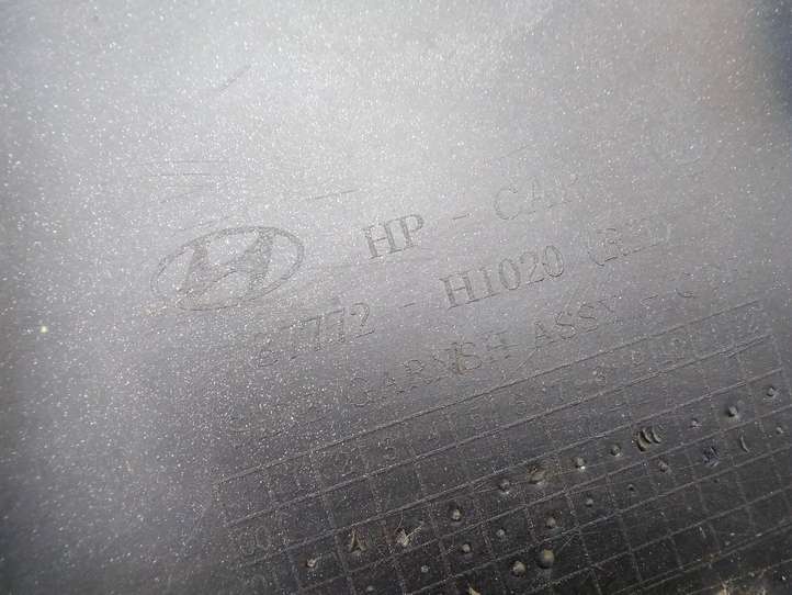 Hyundai Terracan (2004 - 2007)  87772H1020 молдинг на заднем крыле