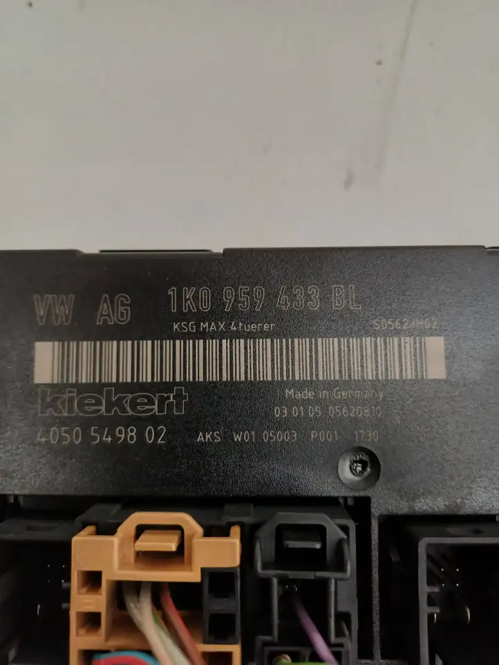Volkswagen Touran I (2003 - 2010) 1K0959433BL Модуль комфорта — фото 2