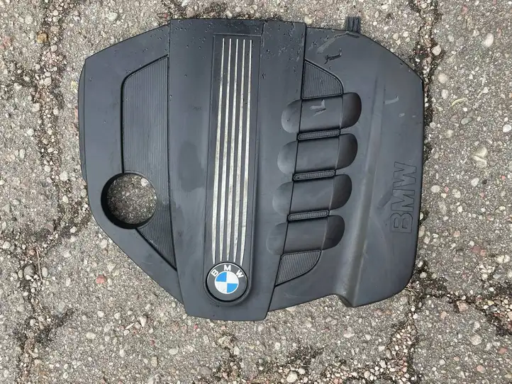 BMW 3 E90 E91 (2005 - 2012) 14389710 Крышка двигателя декоративная — фото 1