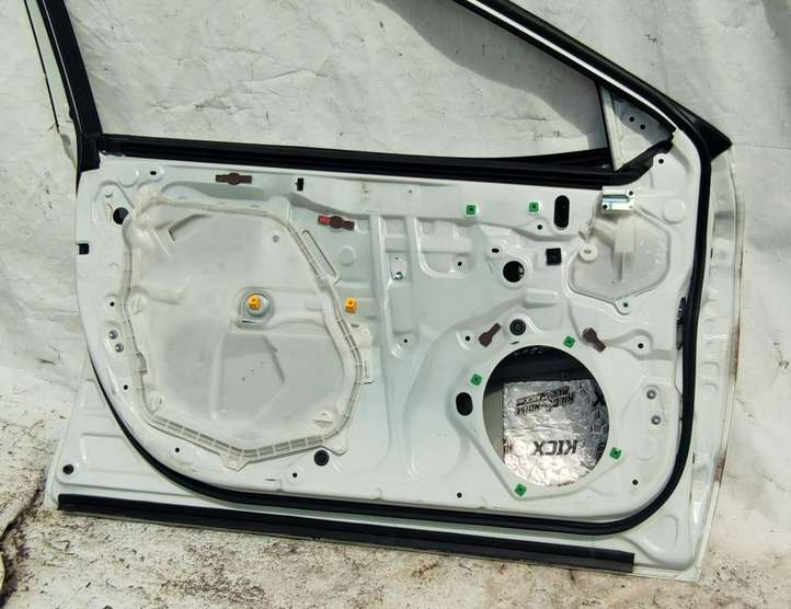 Toyota Camry (2017 - 2020)  6700206280 Дверь