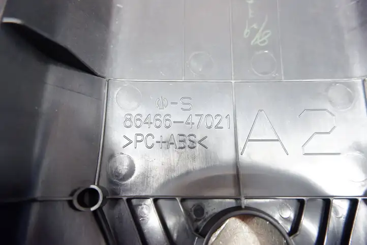 Toyota Prius (XW50) (2015 - ) 8646647021 Накладка зеркала заднего вида — фото 8