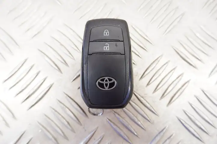 Toyota Yaris XP210 (2020 - ) 89990K0031 Комплект системы зажигания — фото 8