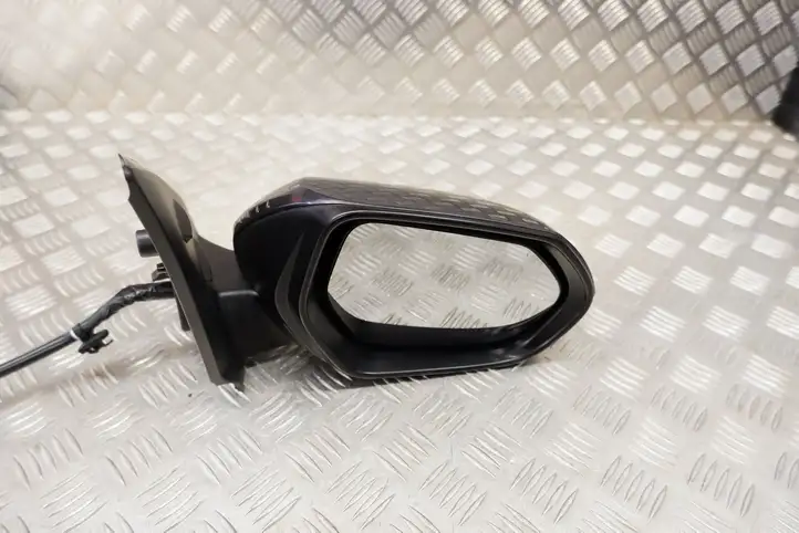 Toyota Yaris XP210 (2020 - ) Боковое зеркало с электроприводом — фото 1