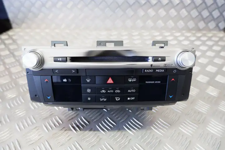 Lexus GS 250 300 350 300h 450h (2015 - 2020) 8613030711 Блок управления климат-контролем — фото 8