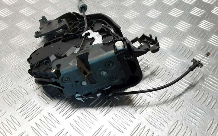 Volvo S40 (2004 - 2007)  30699802 Замок задней двери