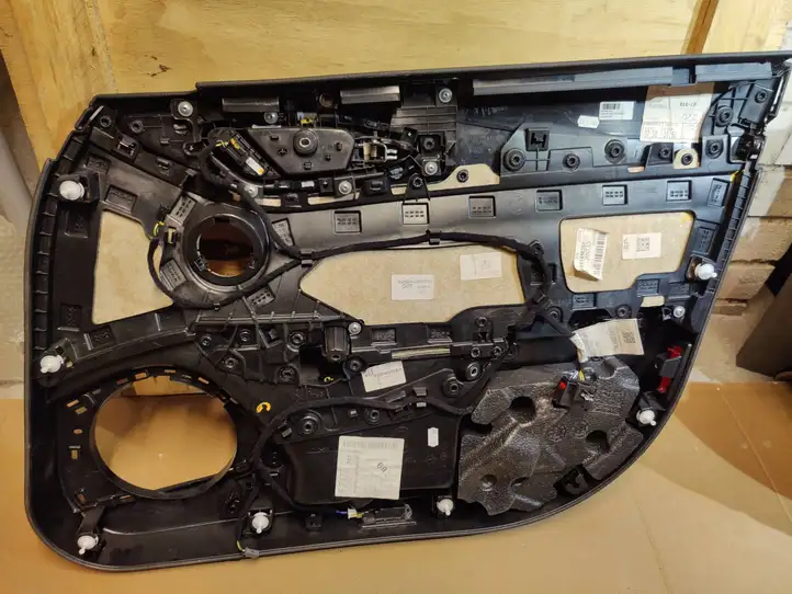 Alfa Romeo Giulia (2016 - ) 156145625 Обшивка передней двери — фото 2