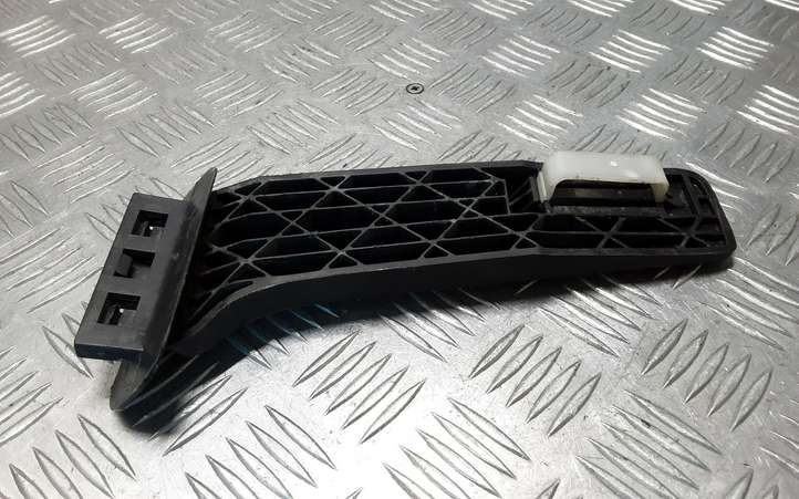 Lexus GS 300 350 430 450h (2004 - 2007)   Педаль акселератора