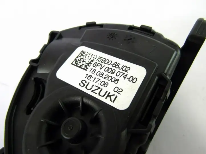 Suzuki Grand Vitara II (2005 - 2008) Педаль акселератора — фото 4