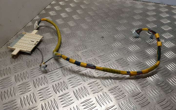 Lexus GS 300 350 430 450h (2004 - 2007)  8686030160 Антенна (антенна GPS)
