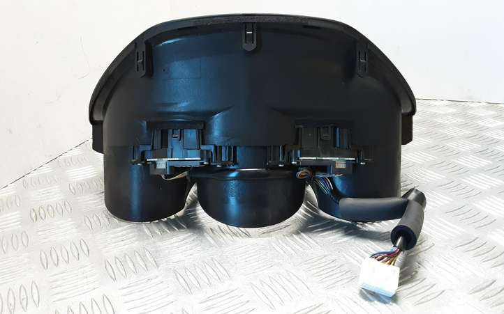 Lexus GS 300 350 430 450h (2004 - 2007)  8395030120A Отделка приборного щитка