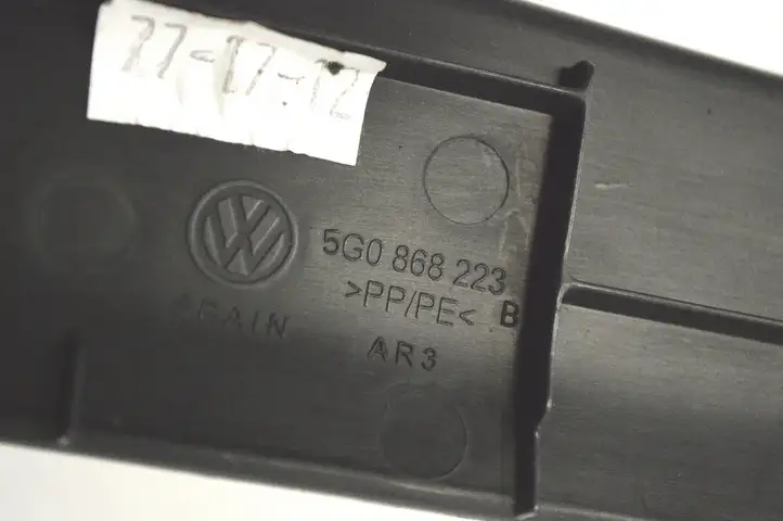 Volkswagen Golf VII (2013 - 2019) 5G0868223 Прочие детали салона — фото 6