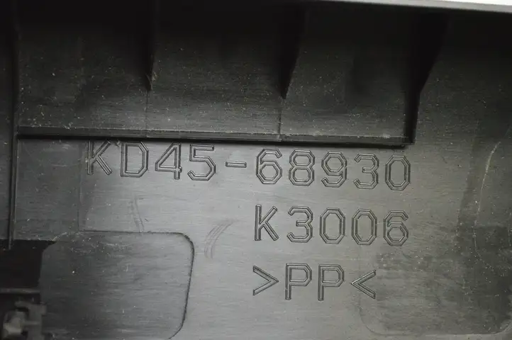 (2012 - 2015) KD4568930 Задняя боковая обшивка салона — фото 6