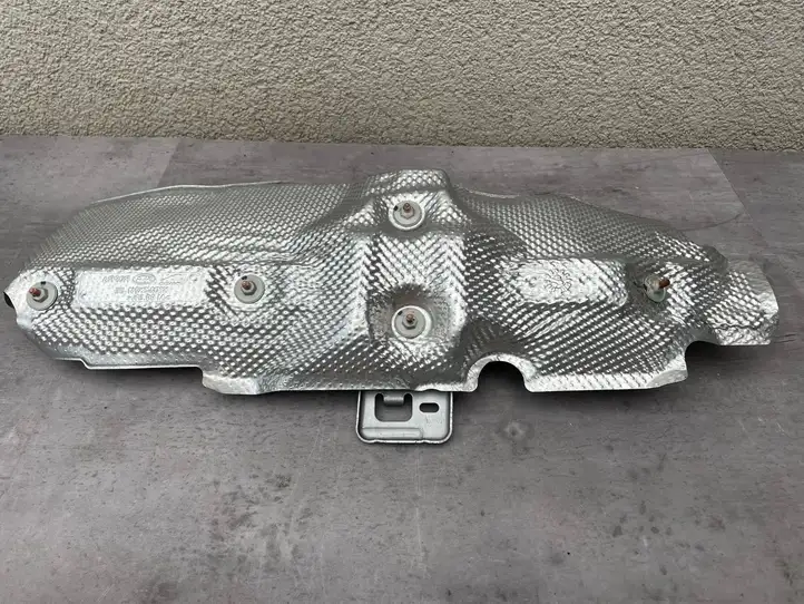Land Rover Evoque II (2018 - ) K8D25K261B Теплоизоляция (теплозащита) — фото 1