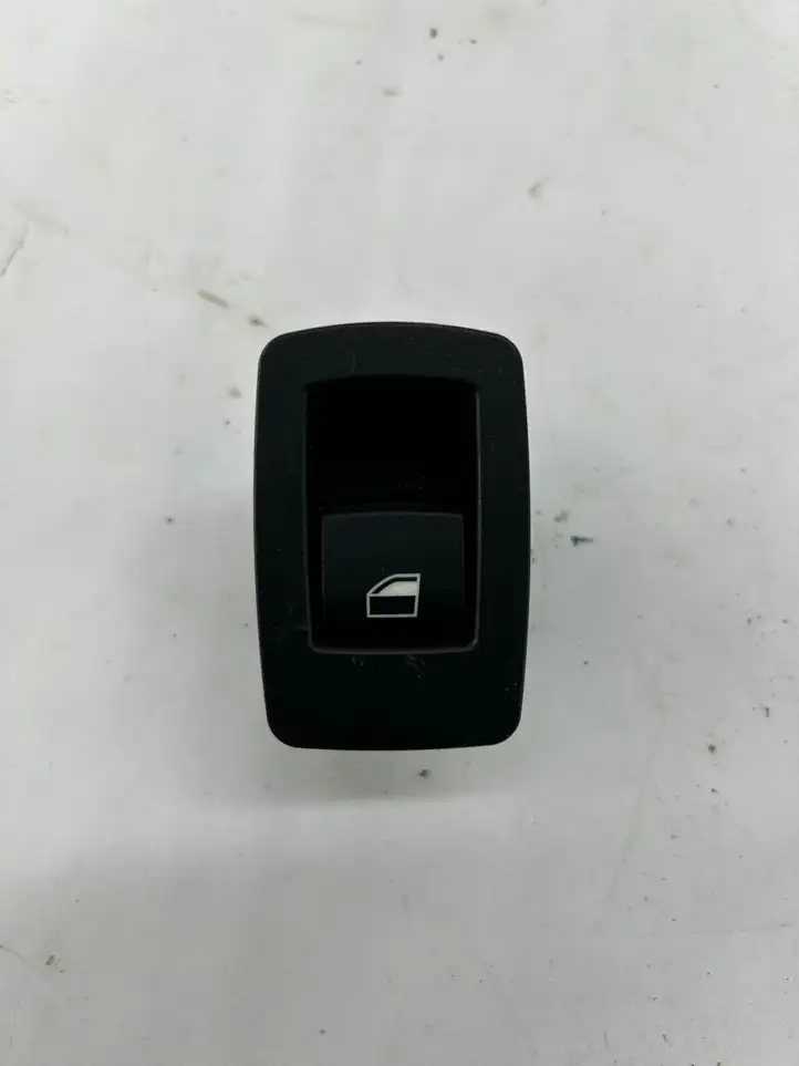 BMW 3 F30 F35 F31 (2012 - 2018) 9208106 Блок кнопок стеклоподъемников — фото 1