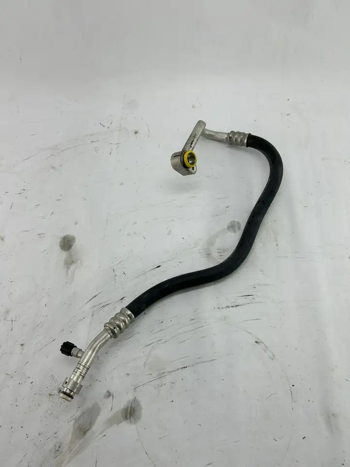 BMW 3 F30 F35 F31 (2012 - 2018) 9212232 Трубки и шланги кондиционера — фото 1