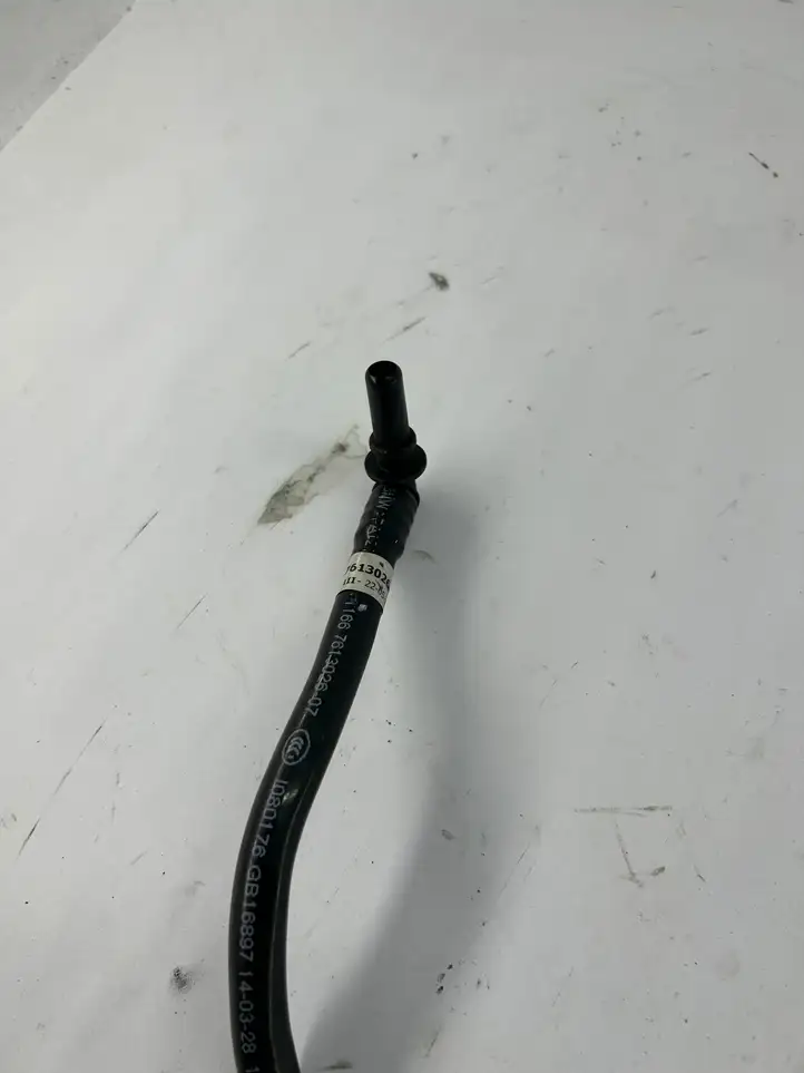 BMW 3 F30 F35 F31 (2012 - 2018) 7613026 Шланг сапуна — фото 4