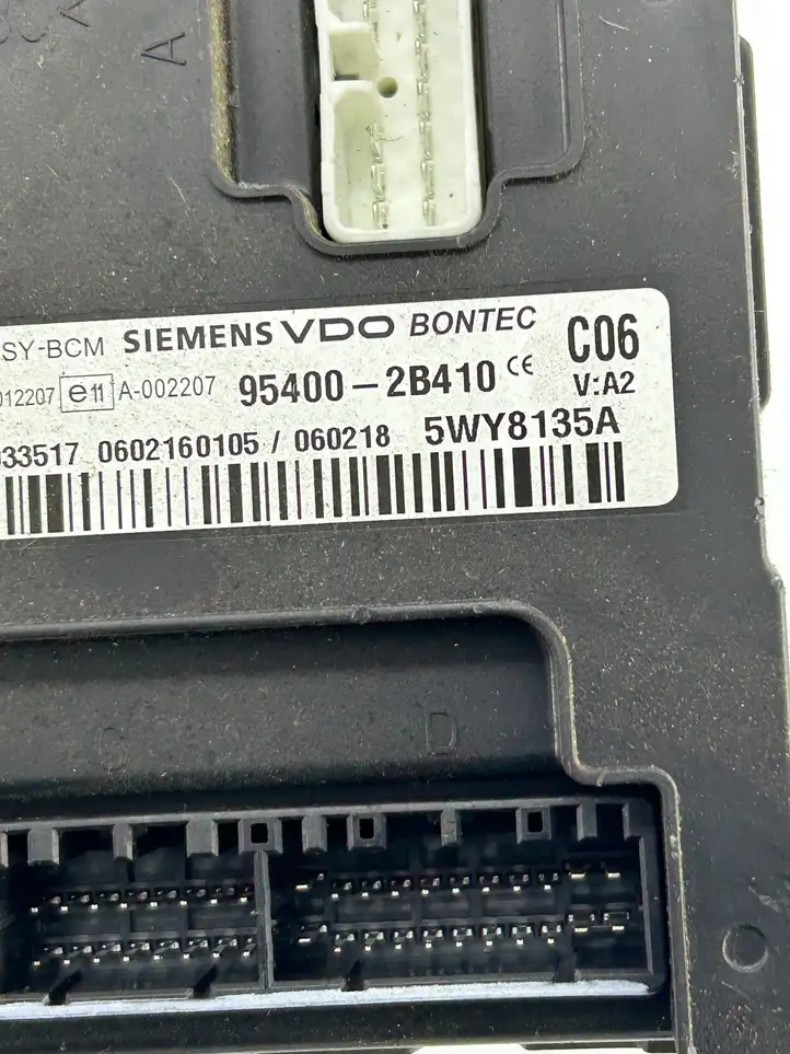 Hyundai Santa Fe (2005 - 2009) 954002B410 Модуль комфорта — фото 2