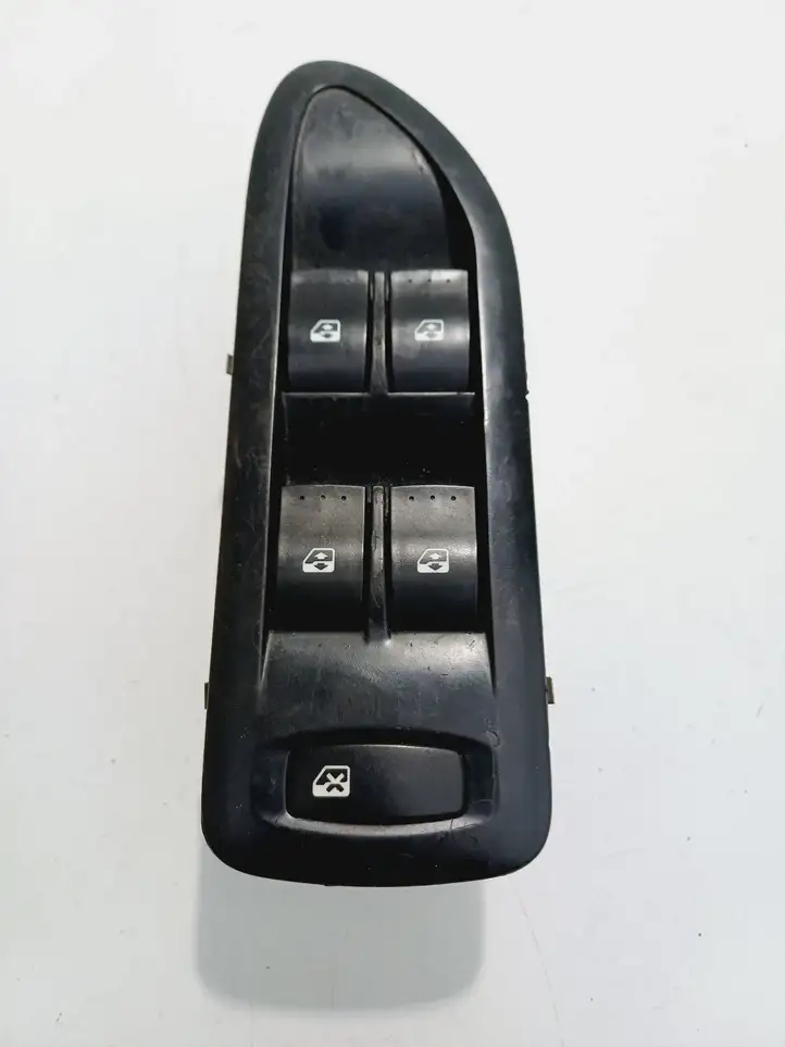 Renault Laguna II (2005 - 2007) 8200397299B Блок кнопок стеклоподъемников — фото 1