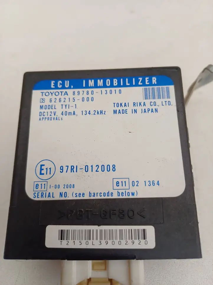 Toyota Corolla Verso E121 (2004 - 2007) 8978013010 Блок иммобилайзера — фото 2
