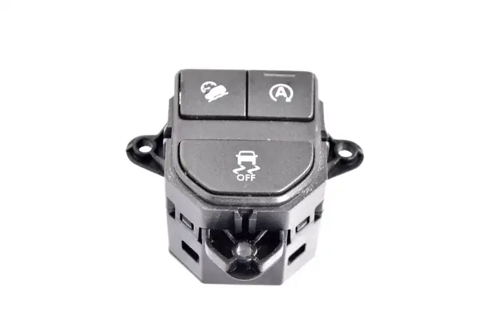 Land Rover Range Rover Evoque L538 (2015 - 2018) GJ3214K147BA Кнопка фаркопа в багажнике — фото 1