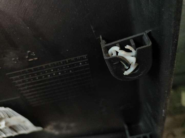 Peugeot 208 (2012 - 2015)  96763549ZD Обшивка задней двери