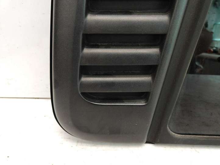 Volkswagen Transporter-Caravelle (1990 - 2003)  703819905 Заднее боковое стекло кузова