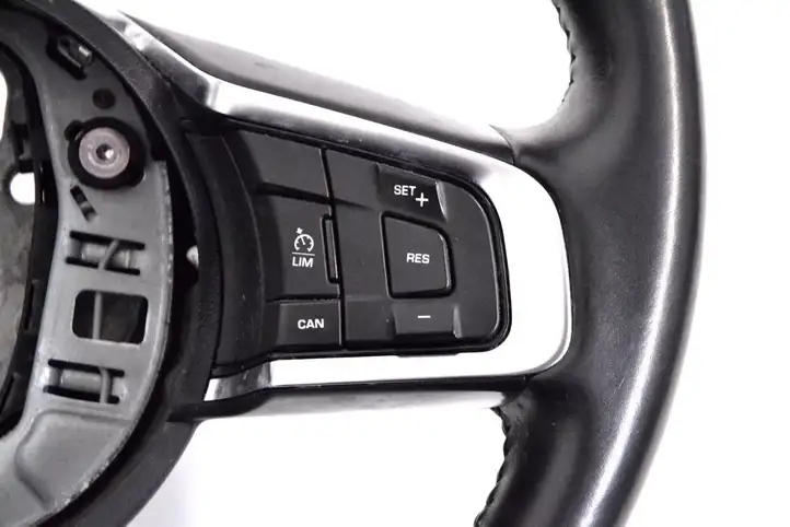 Jaguar XE (2014 - 2019) GX7M3F563CC Руль — фото 7
