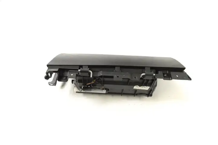 Jaguar XE (2014 - 2019) GX730060T10AC Вещевой ящик — фото 2