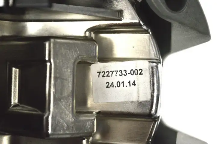 BMW 6 F12 F13 (2010 - 2018) 7227733 Кнопка закрытия багажника — фото 5