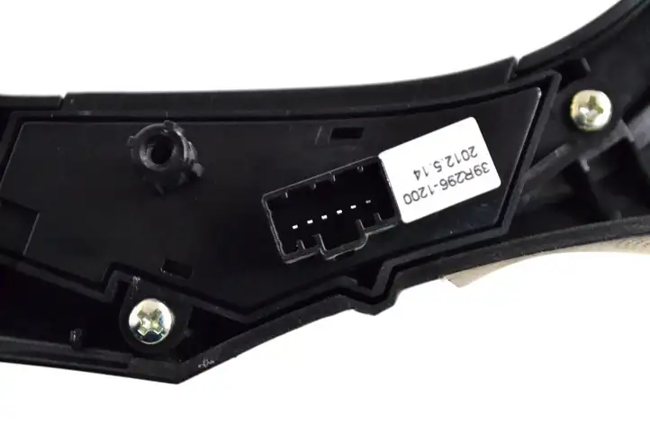 Hyundai i40 (2011 - ) 967903Z080RY Кнопки на рулевом колесе — фото 5