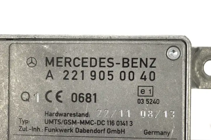 Mercedes-Benz S W221 (2005 - 2013) A2219050040 Усилитель антенны — фото 5