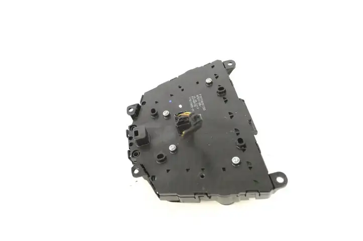 Ford Focus (2011 - 2015) F1ET18K811BD Включатель регулировки звука — фото 4