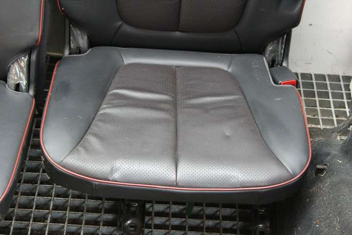 Hyundai Santa Fe (2005 - 2009)   Комплект салона